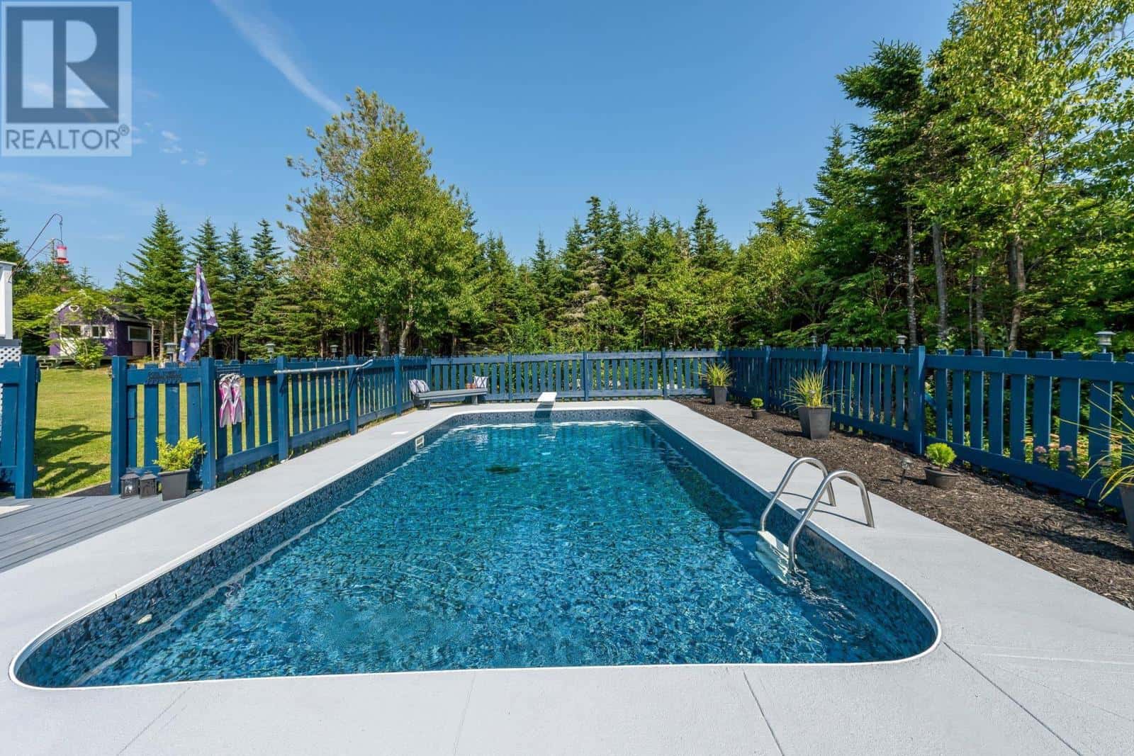 1555 East Chezzetcook Road — East Chezzetcook, Nova Scotia - Photo 3 of 44