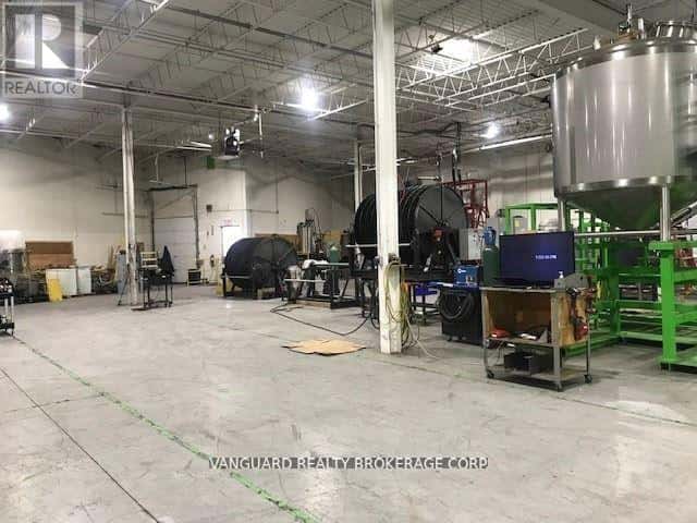 B - 39 NIXON ROAD — Caledon (Bolton West), Ontario - Photo 2 of 6