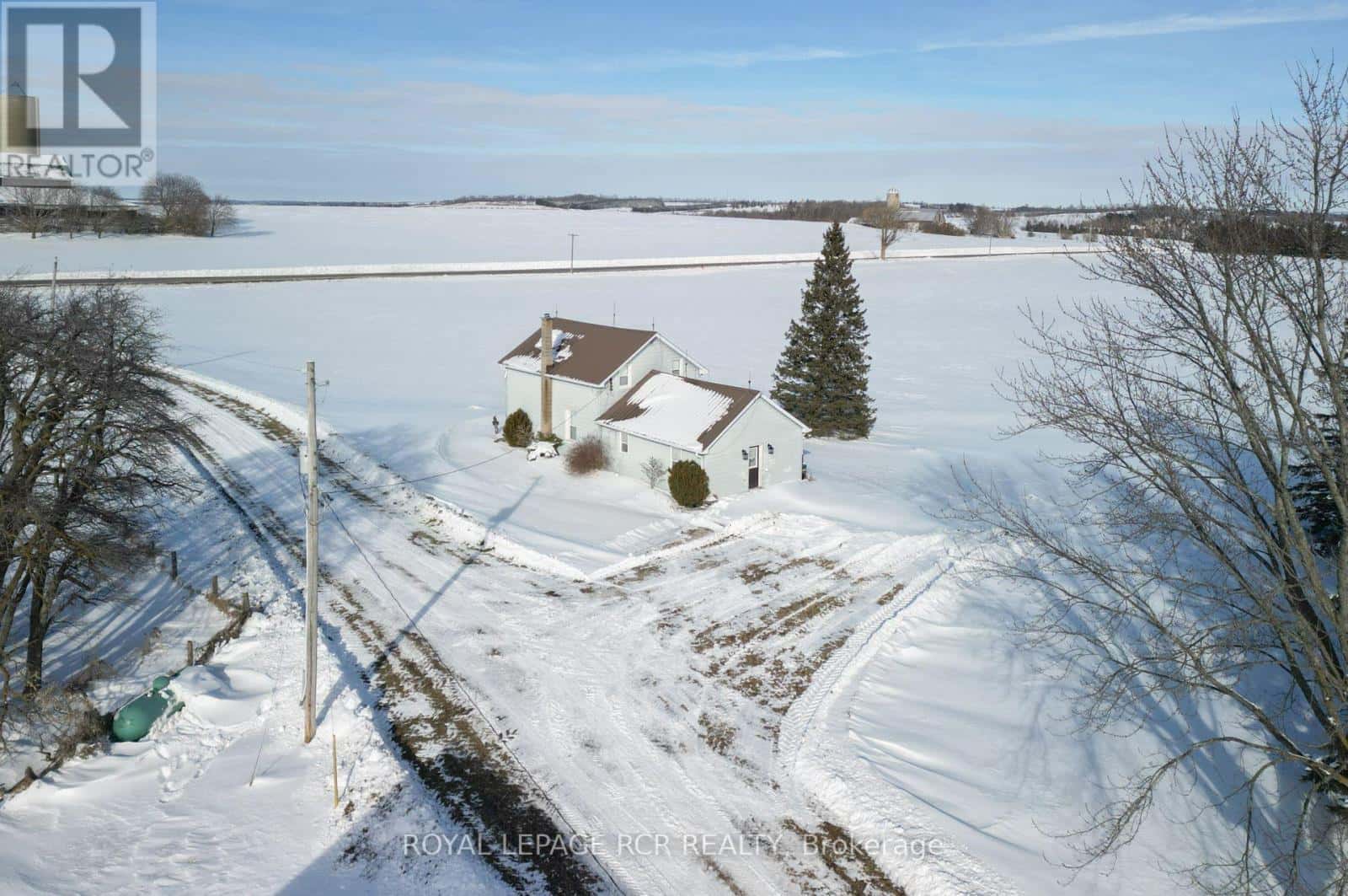 New Tecumseth, Ontario — New Tecumseth, Ontario - Photo 3 of 13