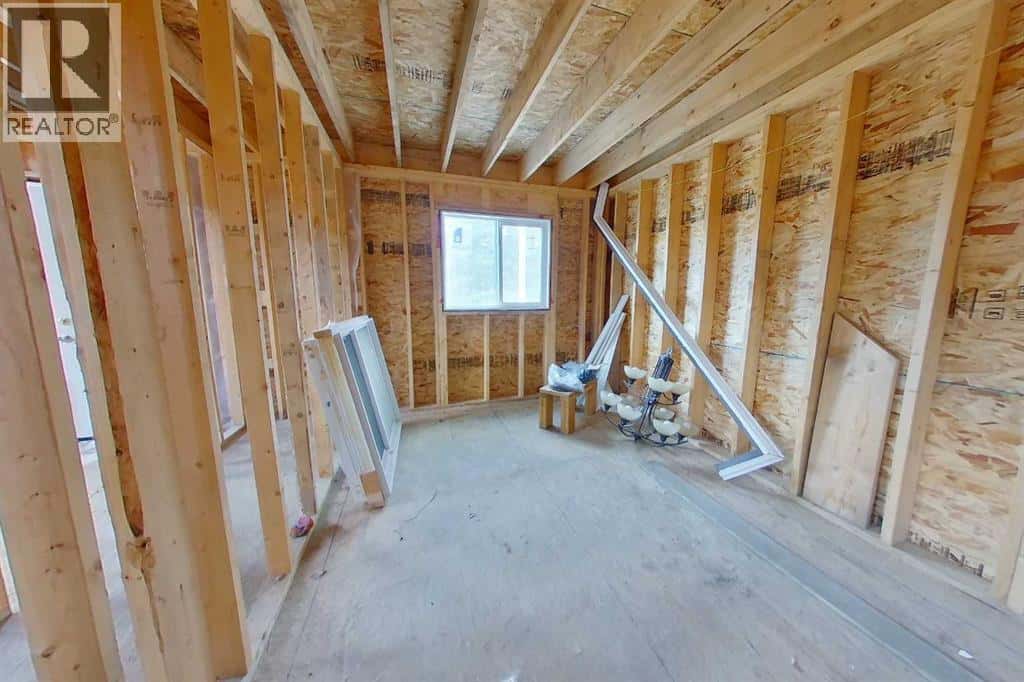 Anzac, Alberta — Anzac, Alberta - Photo 4 of 31