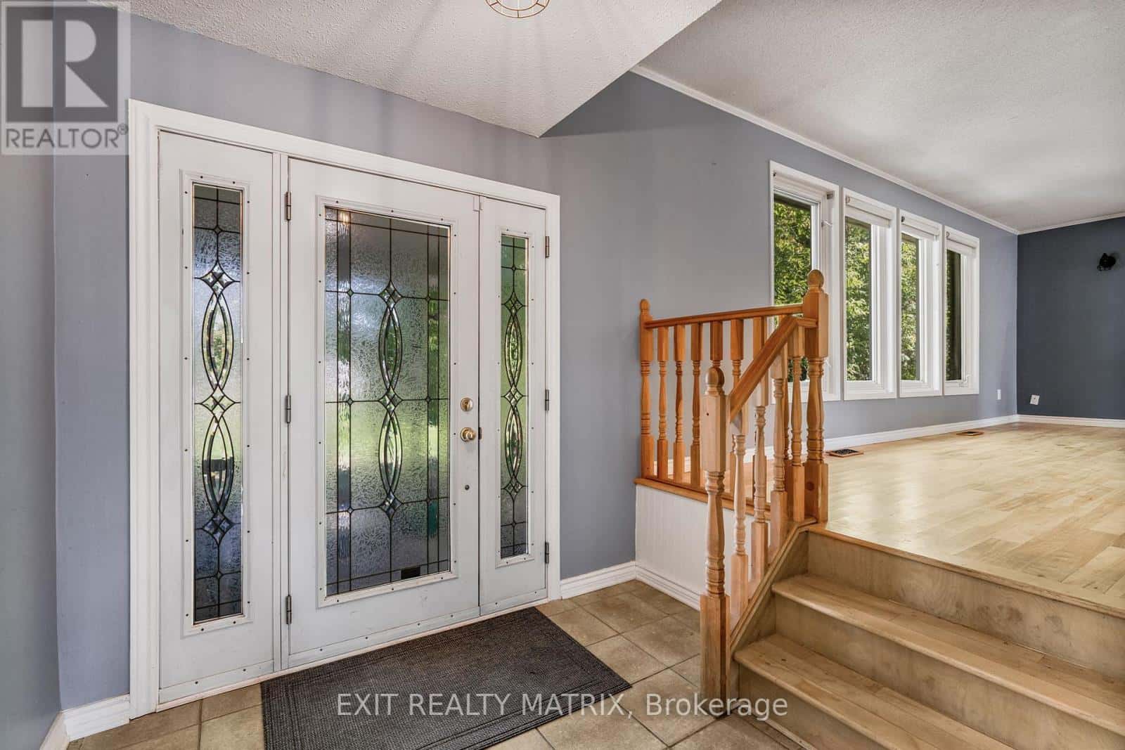 4368 COUNTY ROAD 31 ROAD — South Dundas, Ontario - Photo 3 of 36