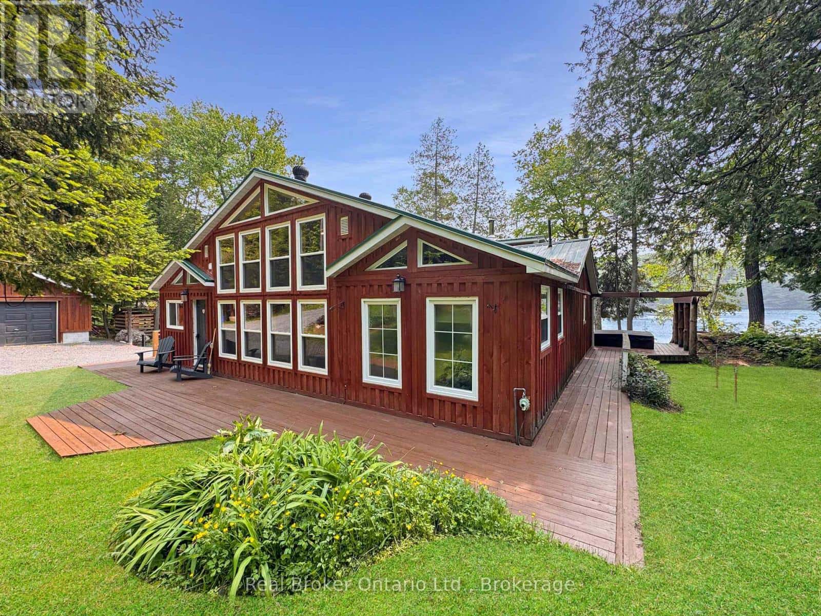 31 FOWKE LAKE ROAD — Parry Sound Remote Area (Lount), Ontario - Photo 2 of 43