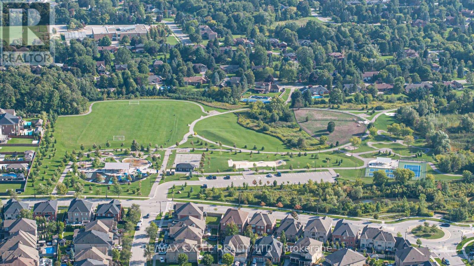 21 PARADISE VALLEY TRAIL — King (Nobleton), Ontario - Photo 5 of 49