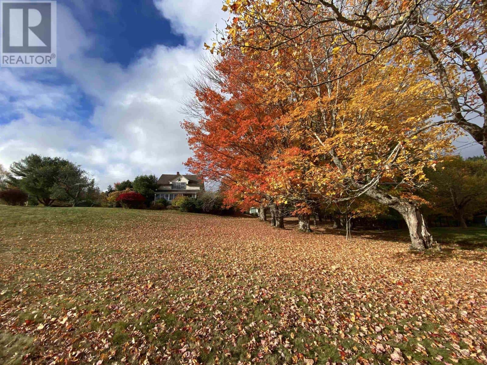 380 Truro Heights Road — Truro Heights, Nova Scotia - Photo 2 of 47