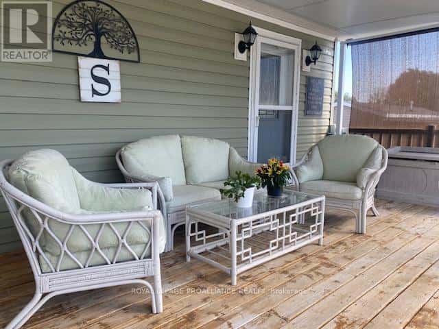 UNIT 96 - 153 COUNTY ROAD 27 — Prince Edward County (Hillier Ward), Ontario - Photo 5 of 24