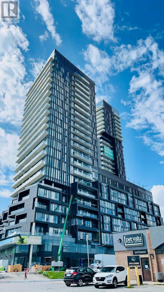 Home in Toronto (Dovercourt-Wallace Emerson-Junction)