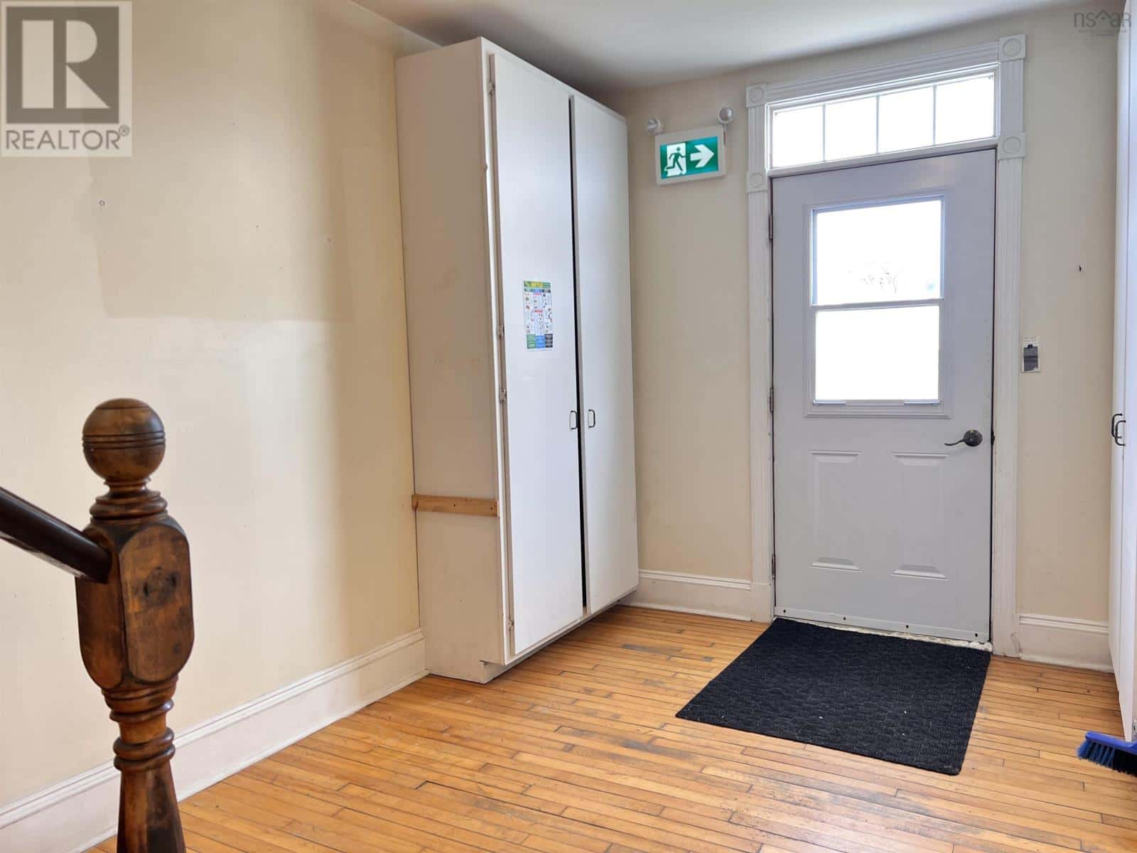 6 Beech Street — Lockeport, Nova Scotia - Photo 5 of 34