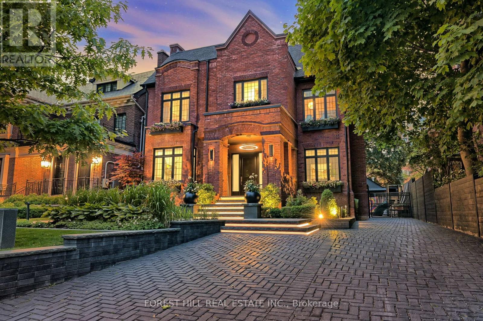 176 BALMORAL AVENUE — Toronto (Casa Loma), Ontario - Main photo