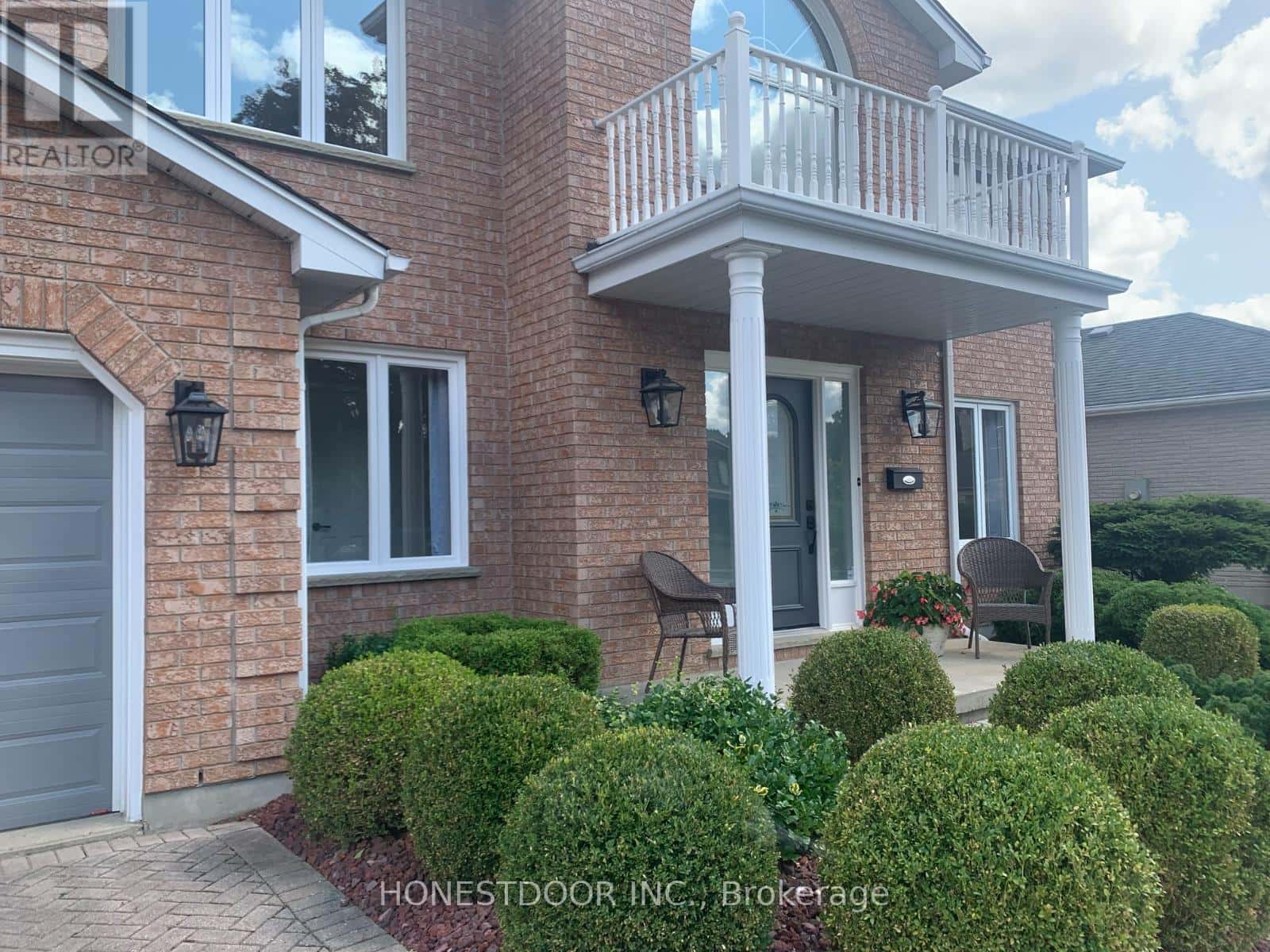 191 DOON DRIVE — London North (North A), Ontario - Photo 2 of 33