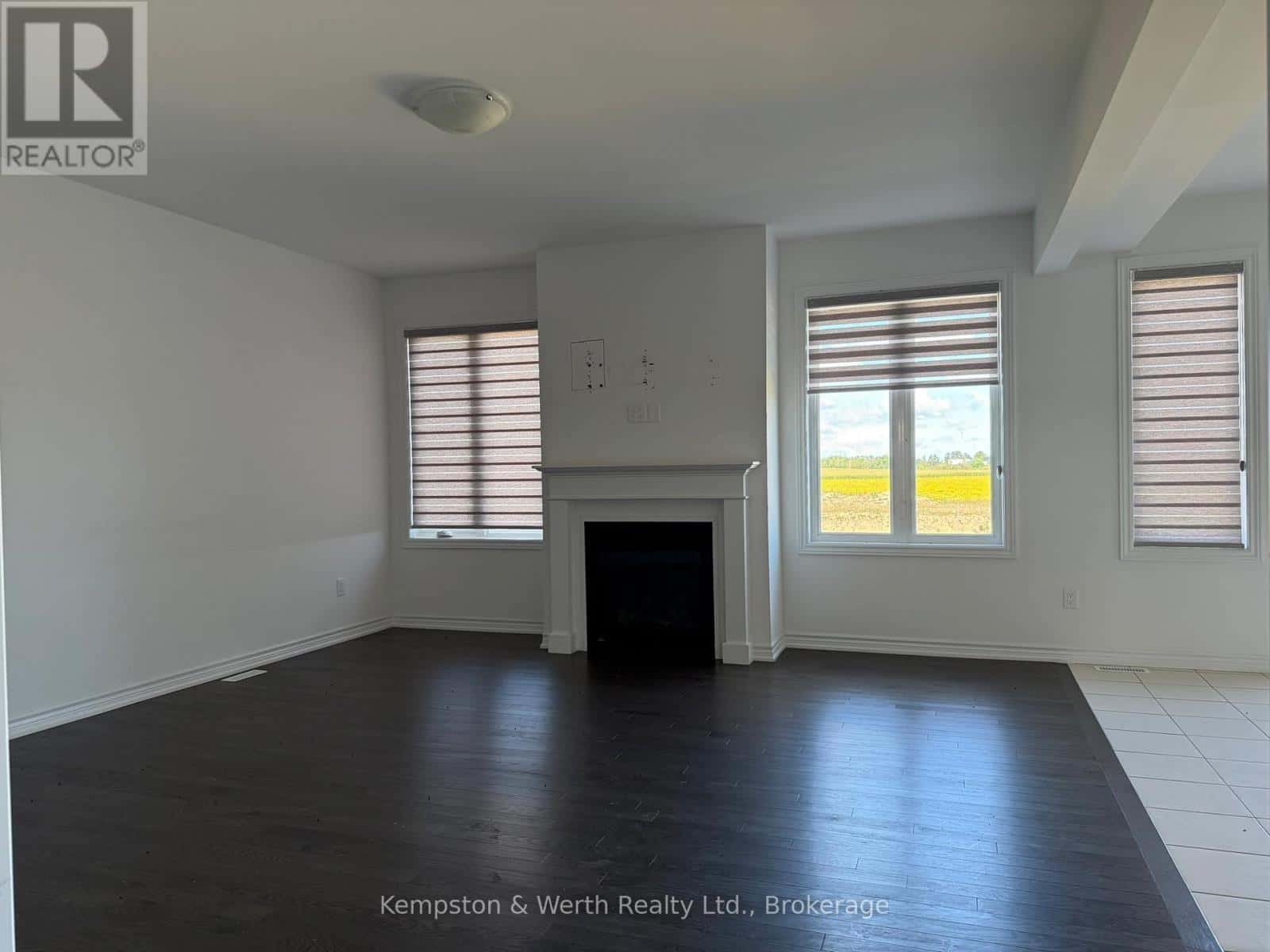 2 MACKENZIE STREET — Southgate, Ontario - Photo 5 of 22