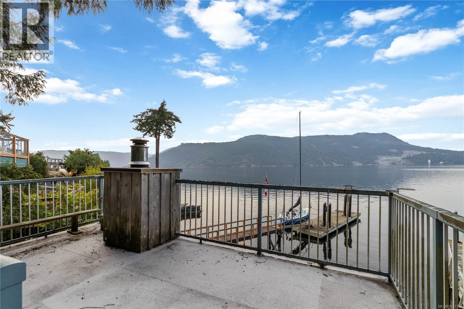 6878 Mark Lane — Central Saanich, British Columbia - Main photo