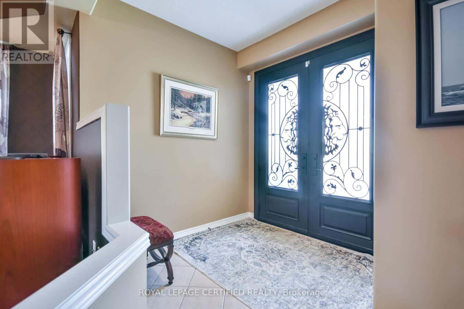 79 SOVEREIGN'S GATE — Barrie (Innis-Shore), Ontario - Photo 3 of 46