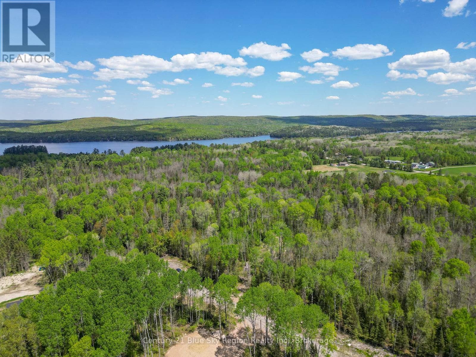 13 ONE MILE ROAD — East Ferris, Ontario - Main photo