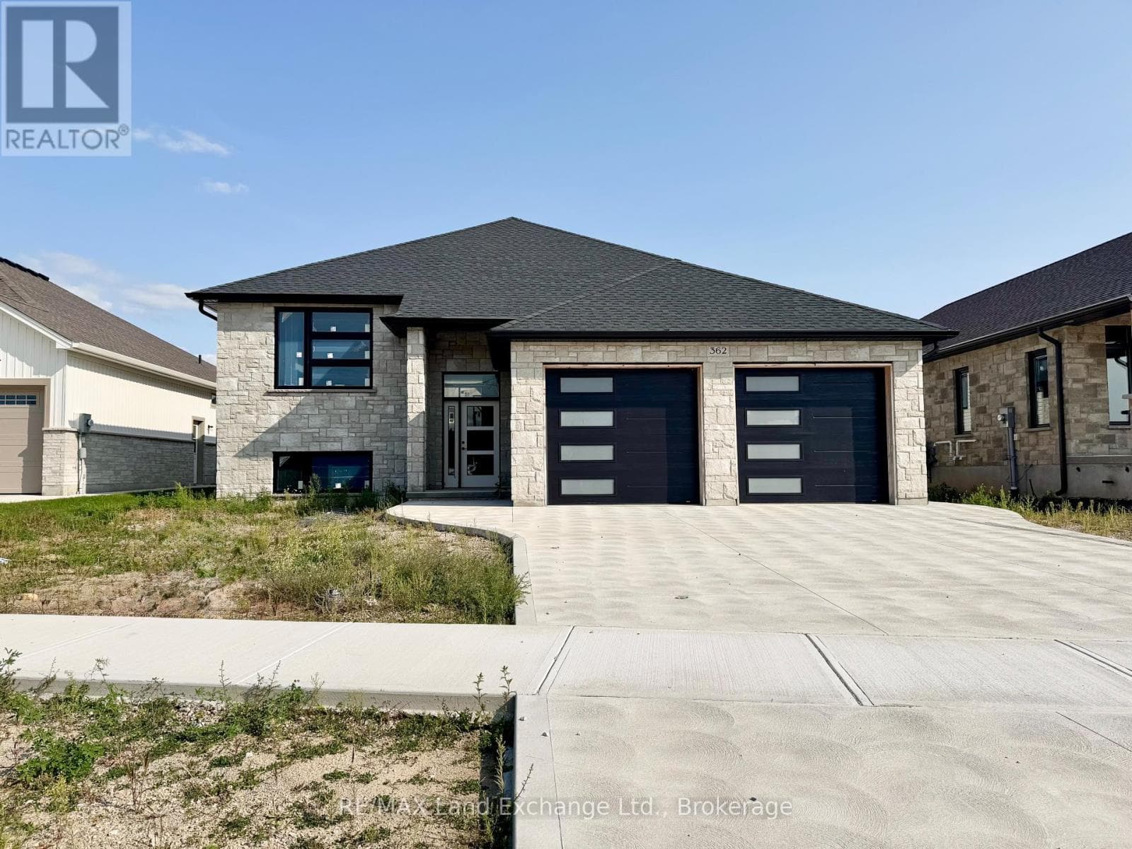 362 IVINGS DRIVE - Main photo, Saugeen Shores, Ontario