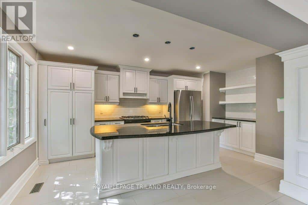 97 TIMBER DRIVE — London South (South B), Ontario - Photo 5 of 50