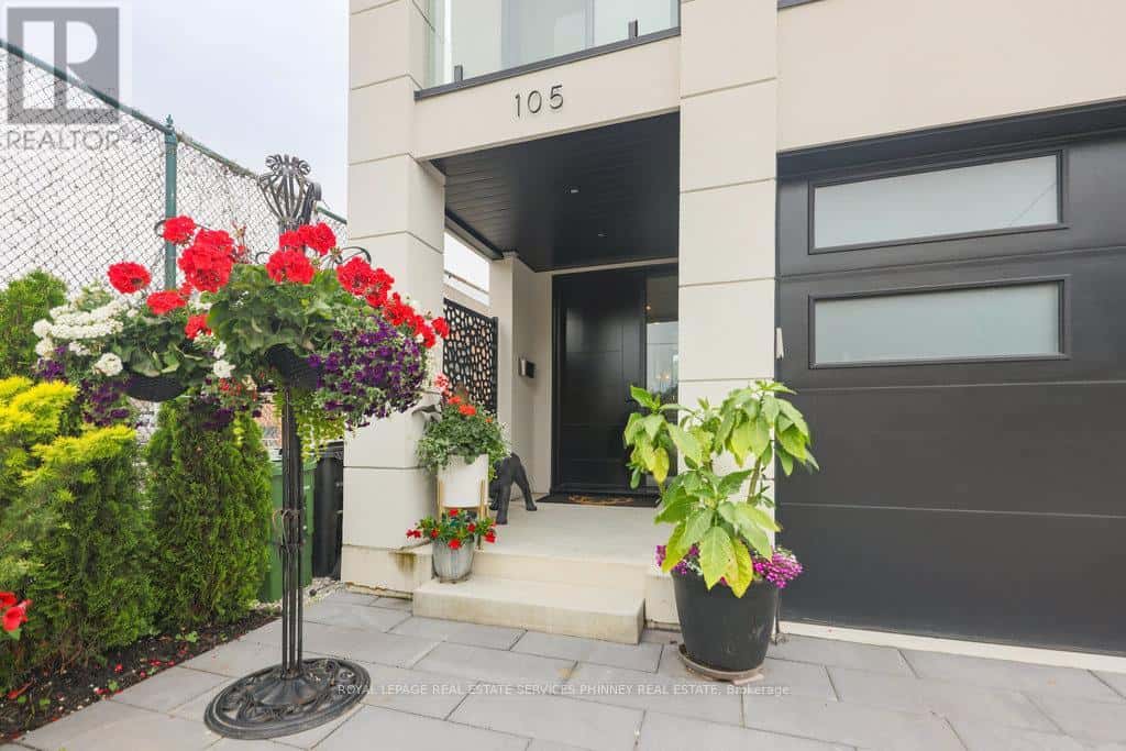 Toronto (New Toronto), Ontario — Toronto (New Toronto), Ontario - Photo 2 of 42