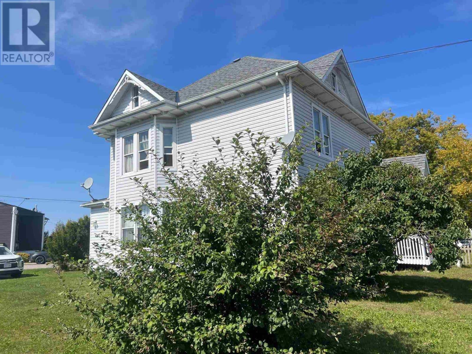 22 Lakeside — Blind River, Ontario - Photo 2 of 22