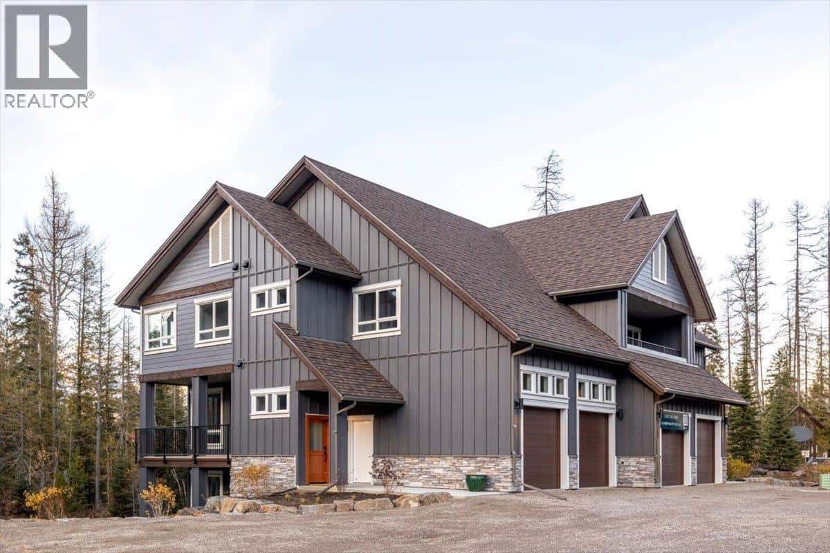 4576 TIMBERLINE Crescent Unit# 39 — Fernie, British Columbia - Photo 2 of 88