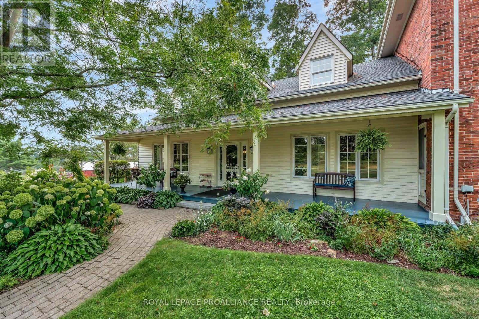 14065 LOYALIST PARKWAY — Prince Edward County (Hallowell Ward), Ontario - Photo 5 of 49