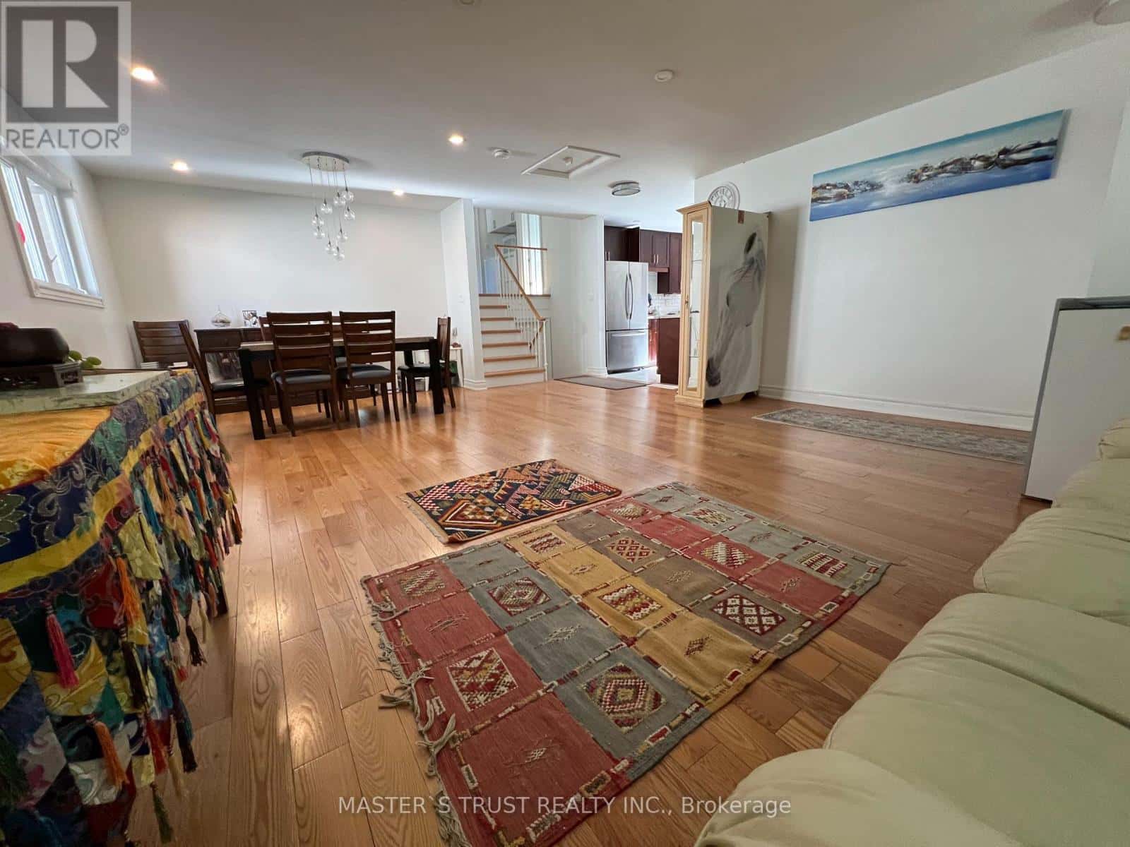 31 WYVERN ROAD — Toronto (Bayview Woods-Steeles), Ontario - Photo 4 of 36