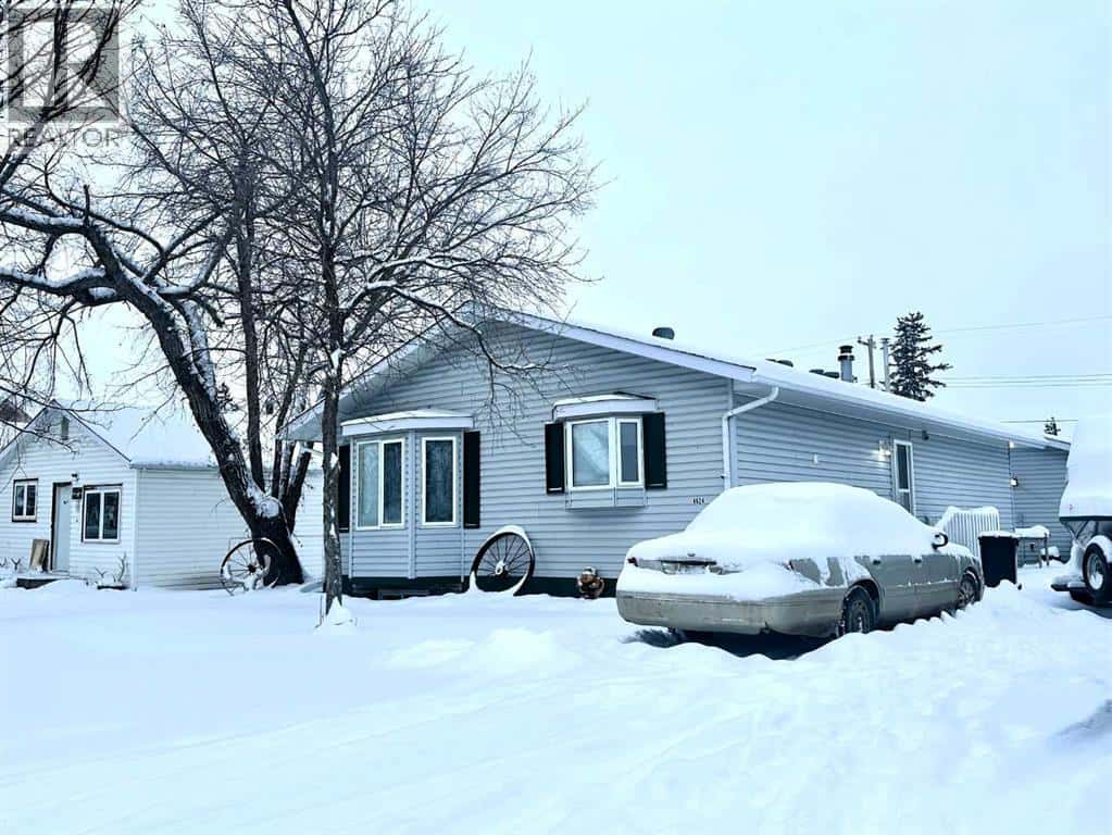 Rycroft, Alberta — Rycroft, Alberta - Photo 5 of 100