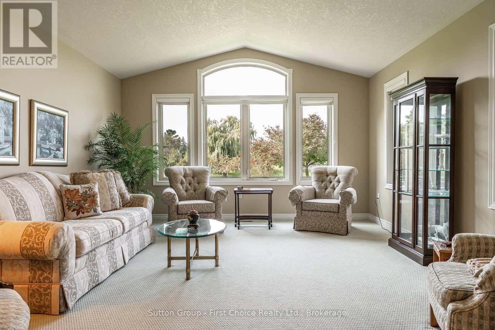 46 FRANCES STREET W — West Perth (Mitchell), Ontario - Photo 4 of 41