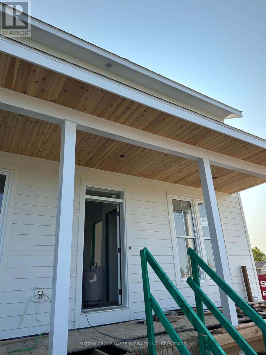 264 OLD KILN CRESCENT — Kingston (Kingston East (Incl Barret Crt)), Ontario - Photo 2 of 9