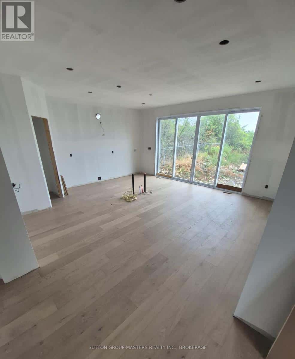 264 OLD KILN CRESCENT — Kingston (Kingston East (Incl Barret Crt)), Ontario - Photo 5 of 9