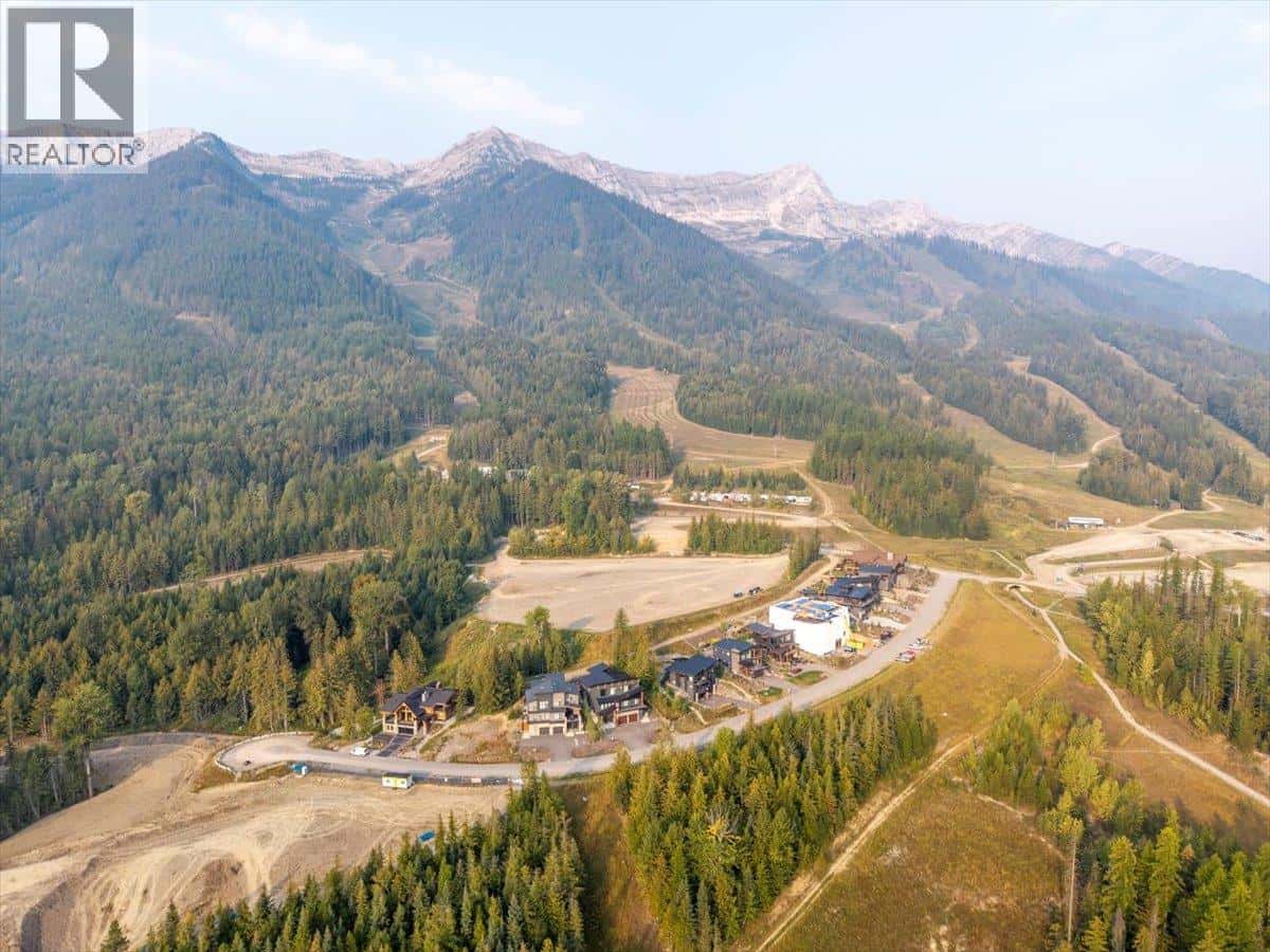 Lot 14 TIMBERLANDING Estates — Fernie, British Columbia - Photo 3 of 29