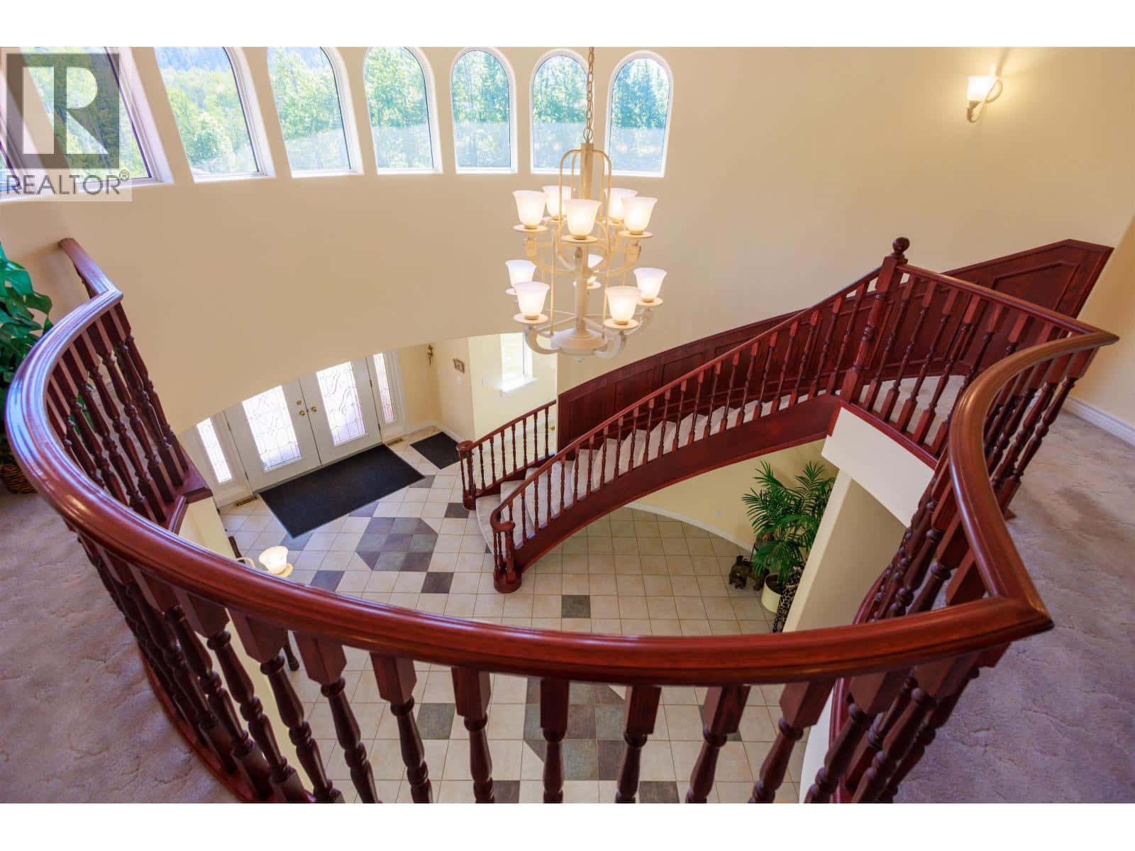 2805 MORRISON ROAD — Valemount, British Columbia - Photo 5 of 37