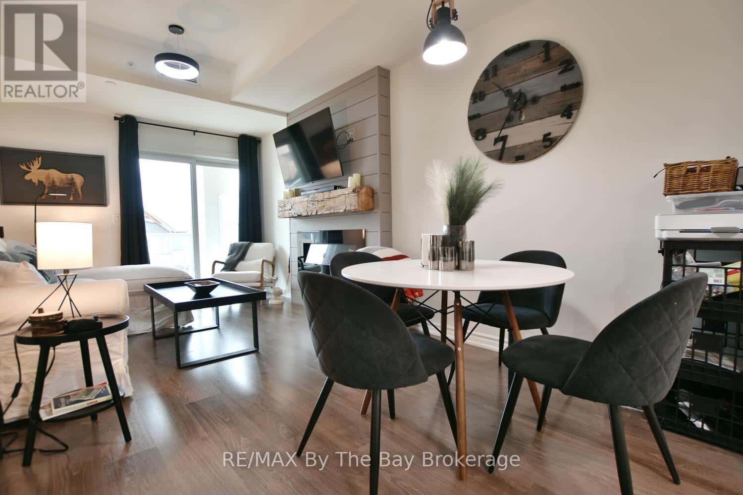 206 - 17 SPOONER CRESCENT — Collingwood, Ontario - Photo 5 of 48