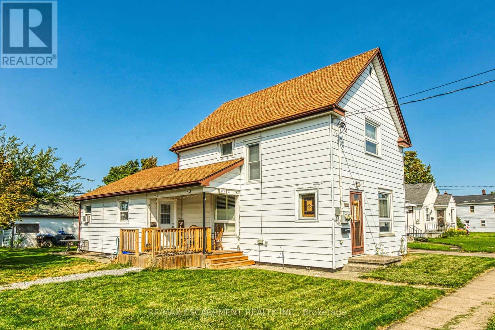 526 STEELE STREET — Port Colborne (Main Street), Ontario - Photo 2 of 45