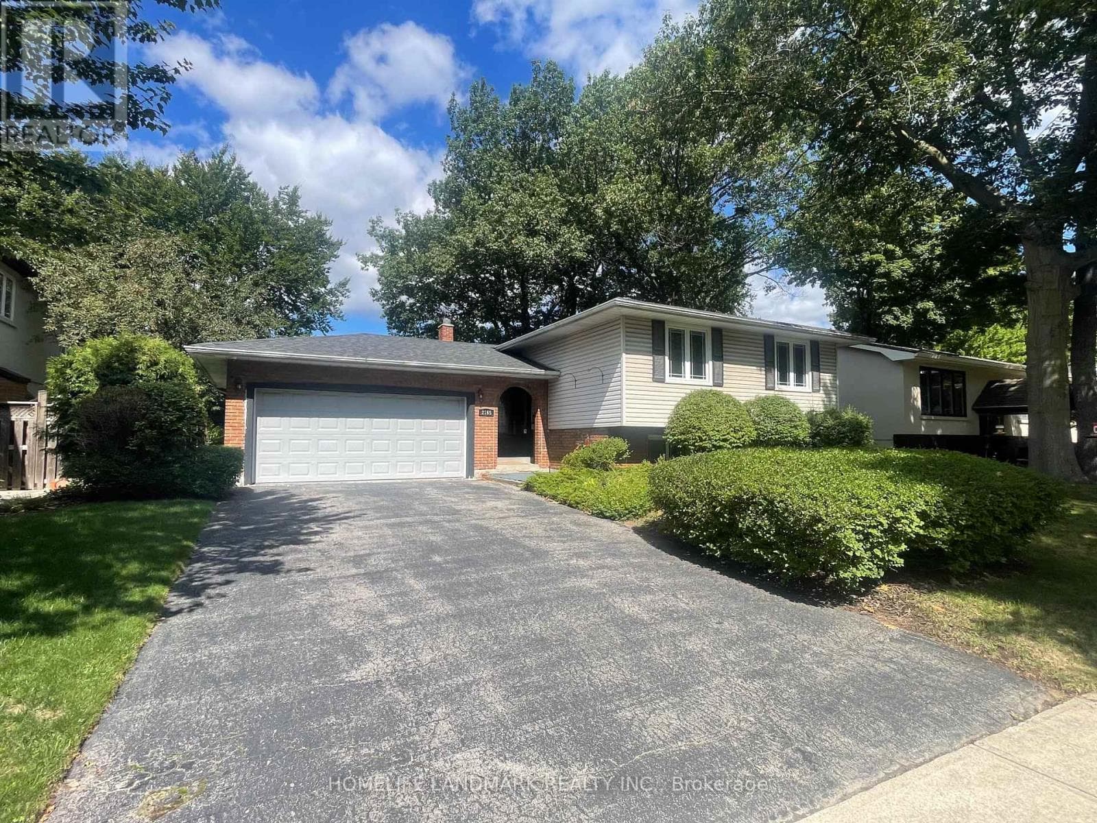 2165 DUNEDIN ROAD — Oakville (FD Ford), Ontario - Main photo