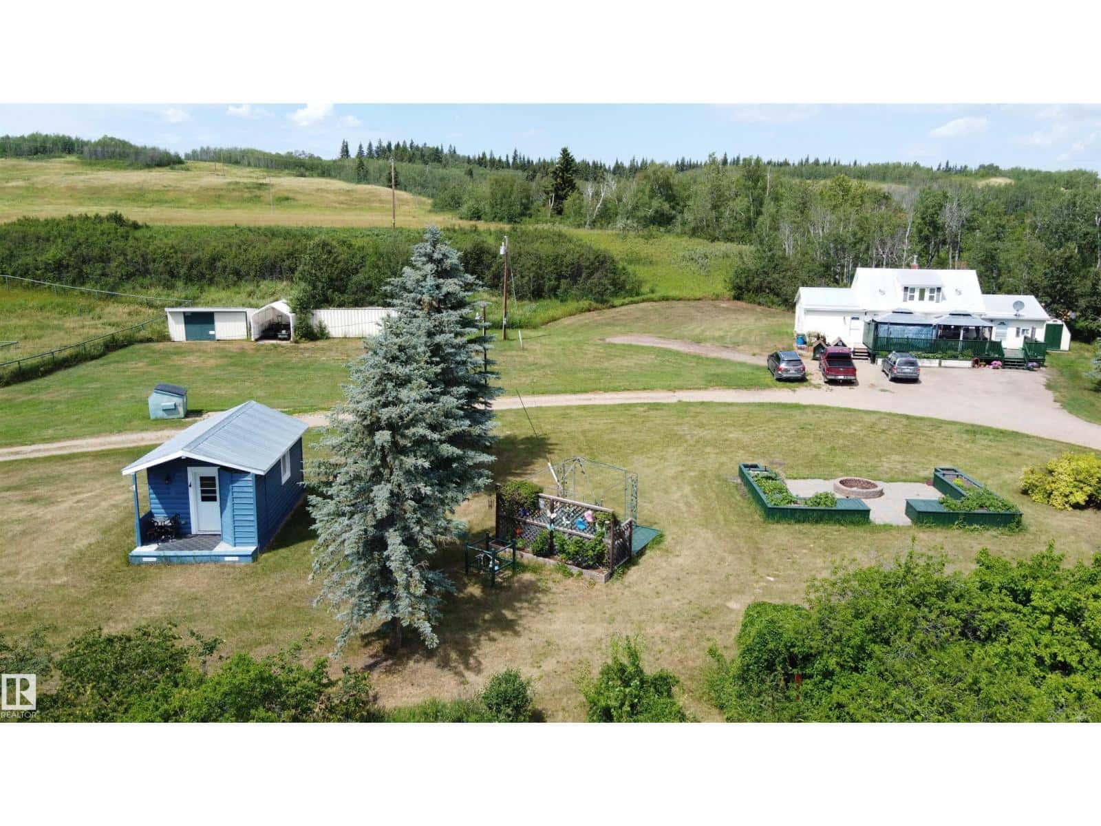 7308 Twp Rd 562 — Rural St. Paul County, Alberta - Photo 2 of 71