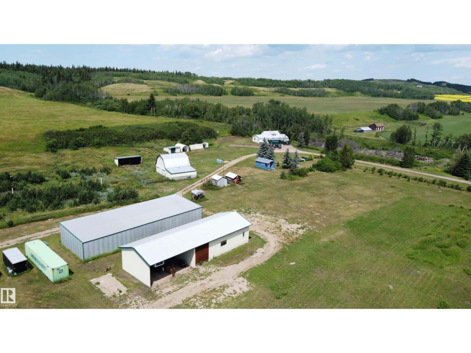 7308 Twp Rd 562 — Rural St. Paul County, Alberta - Photo 5 of 71