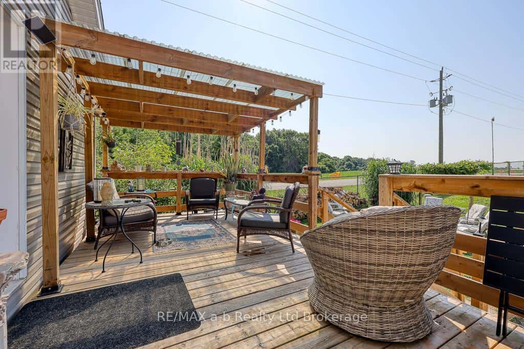 171 - 99 FOURTH CONCESSION — Brant (Burford), Ontario - Photo 4 of 40