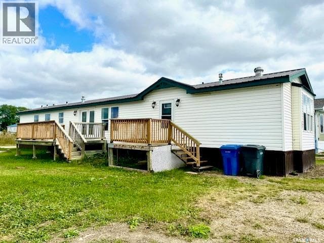 502 Stockton AVENUE — Carlyle, Saskatchewan - Main photo
