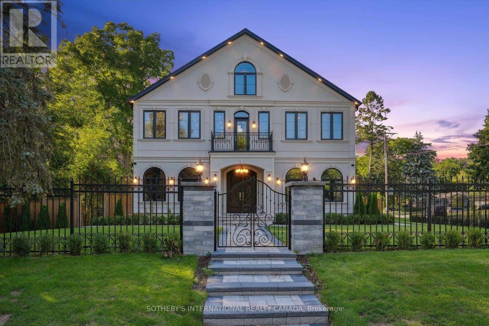 452 ROTHESAY PLACE — Burlington (Roseland), Ontario - Photo 2 of 46