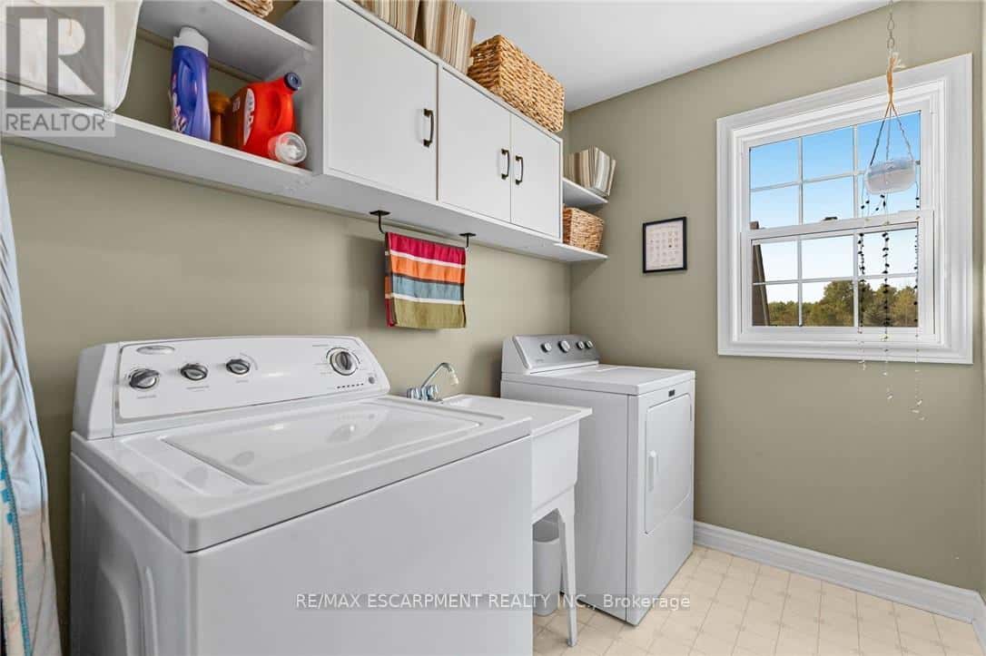 9544 DAVID STREET — West Lincoln (West Lincoln), Ontario - Photo 5 of 46