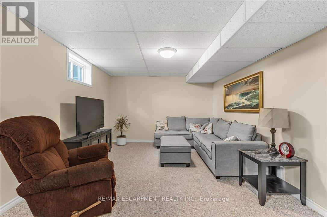 9544 DAVID STREET — West Lincoln (West Lincoln), Ontario - Photo 3 of 46