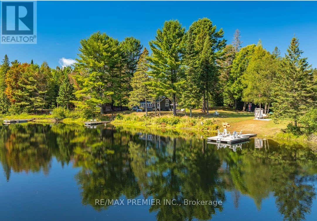 1130 COLONY ROAD — Lake of Bays (Mclean), Ontario - Photo 3 of 37