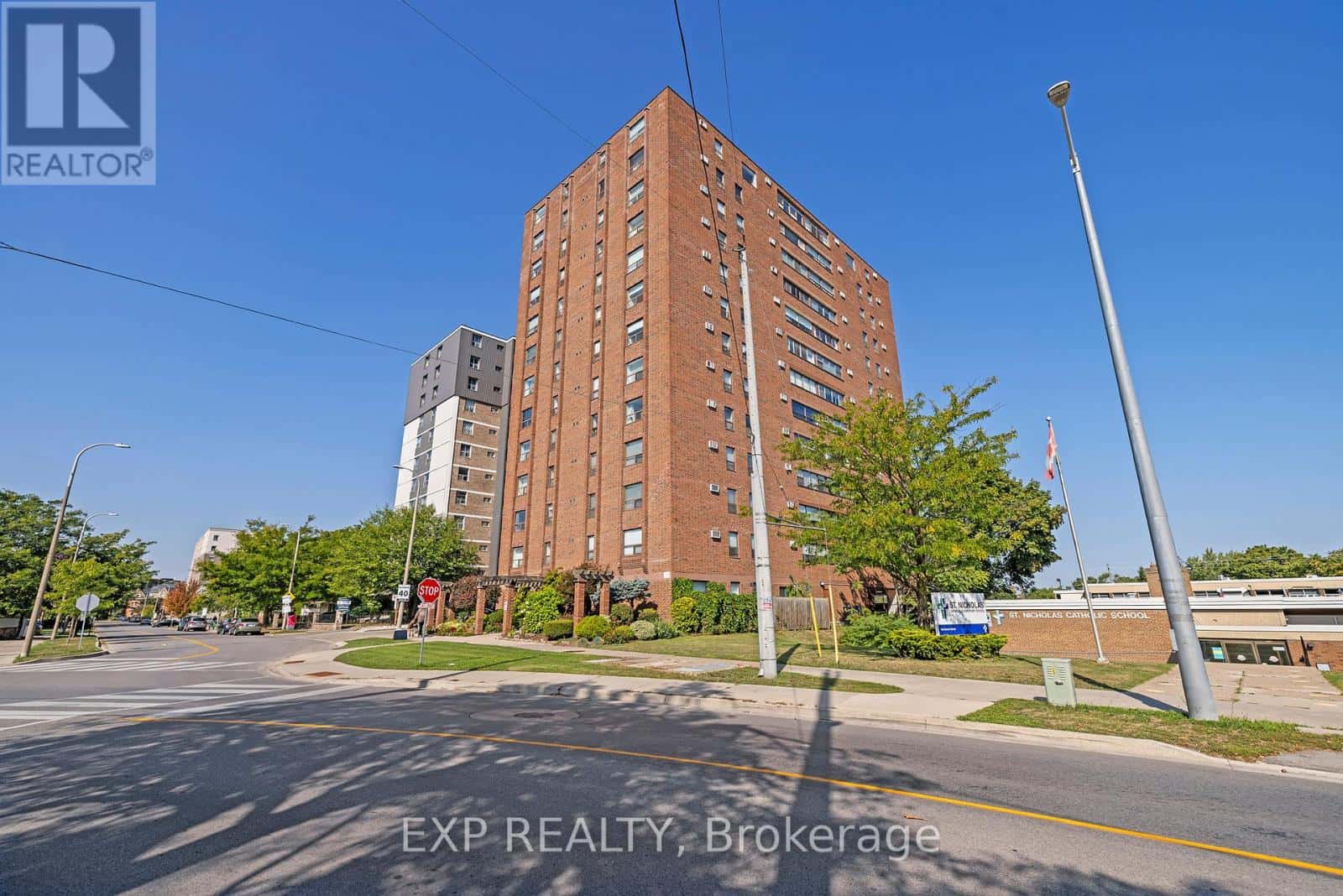 602 - 141 CHURCH STREET — St. Catharines (Downtown), Ontario - Photo 3 of 50