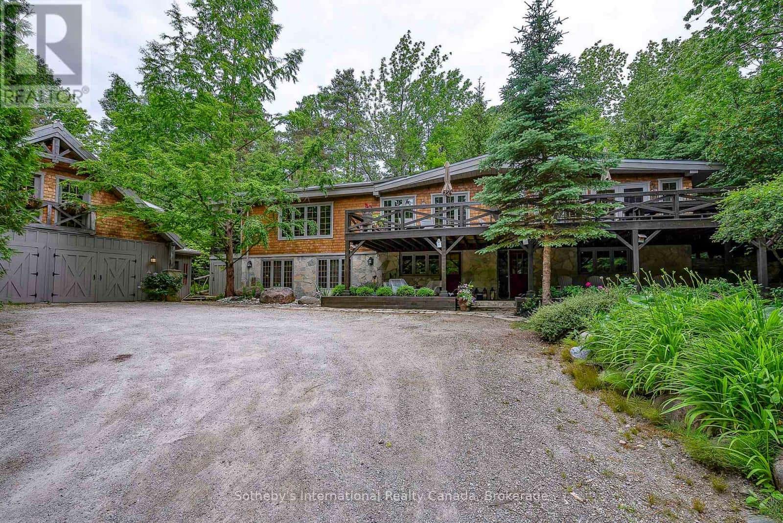 265839 25 SIDE ROAD — Meaford, Ontario - Photo 2 of 46