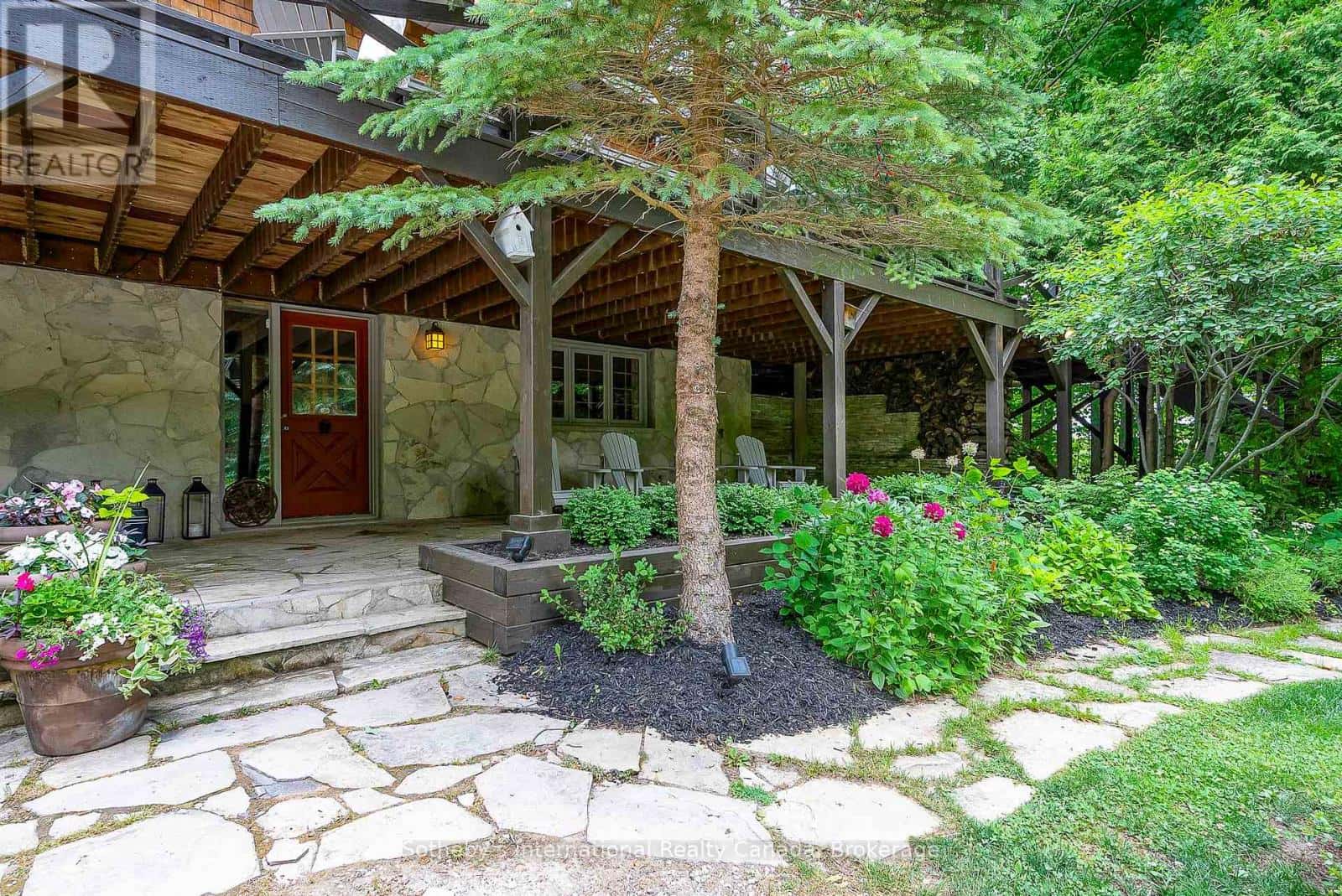 265839 25 SIDE ROAD — Meaford, Ontario - Photo 3 of 46