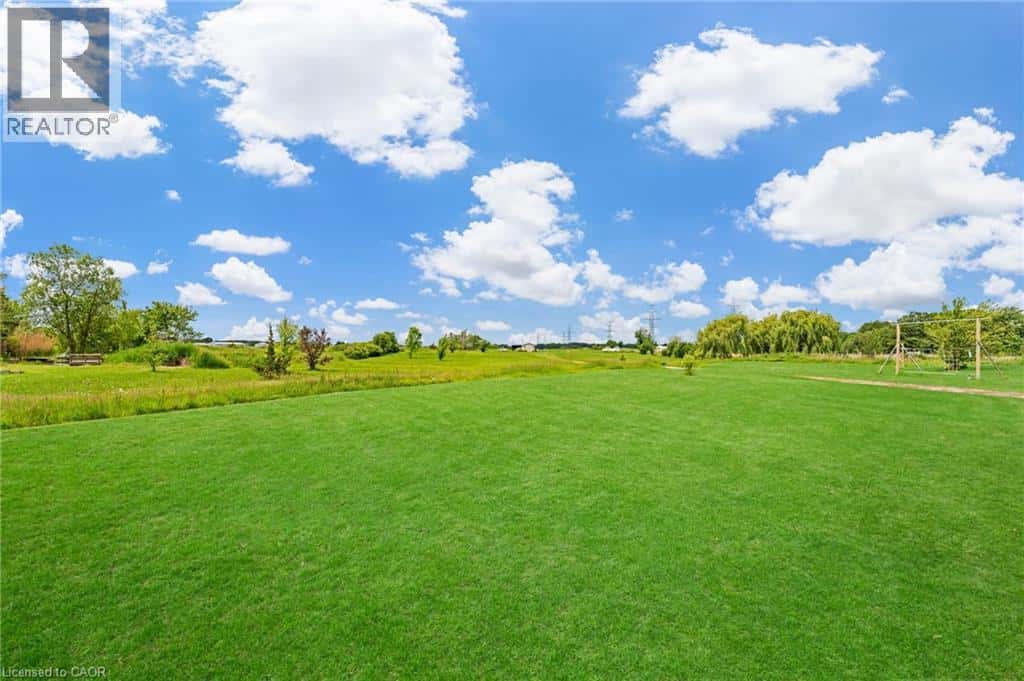 2986 GRIMSBY Road — West Lincoln, Ontario - Photo 3 of 46