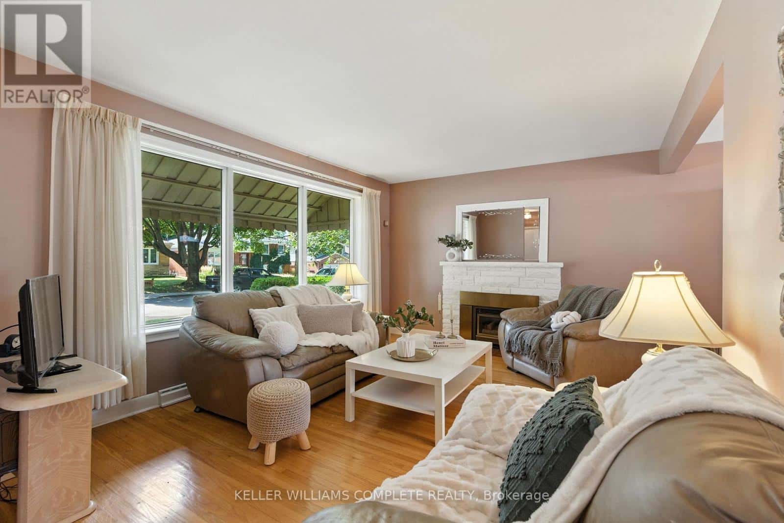 1001 BRUCEDALE AVENUE E — Hamilton (Sherwood), Ontario - Photo 5 of 36