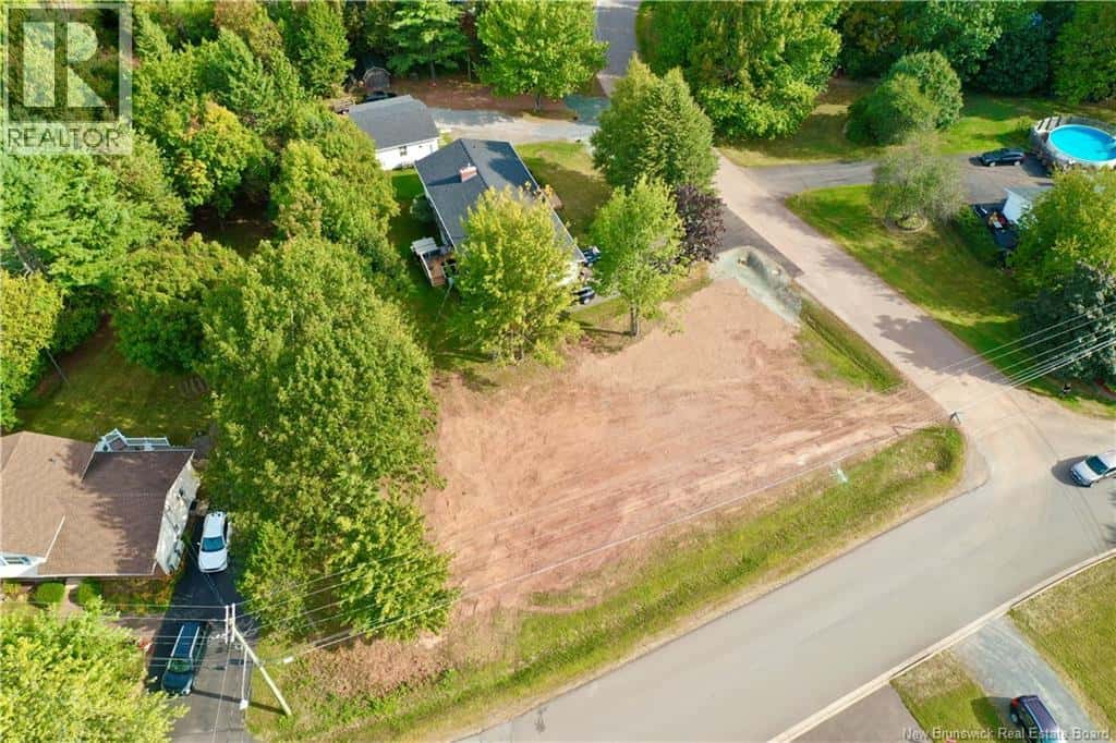 24-1 Coach House Lane — New Maryland, New Brunswick - Photo 2 of 17