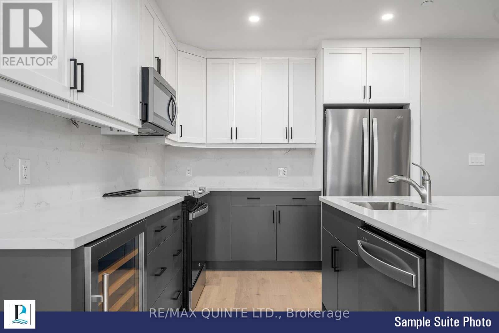 306 - 12 CLARA DRIVE — Prince Edward County (Picton Ward), Ontario - Photo 3 of 27