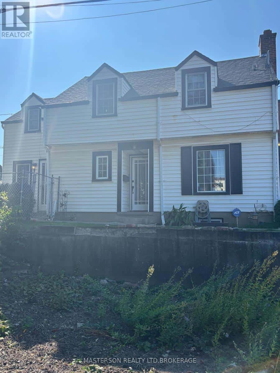 St. Catharines (Oakdale), Ontario — St. Catharines (Oakdale), Ontario - Photo 2 of 25