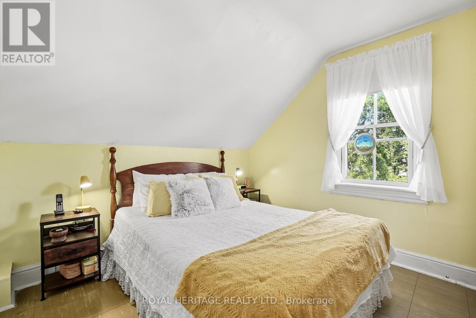 115 ELGIN STREET — Clarington (Bowmanville), Ontario - Main photo